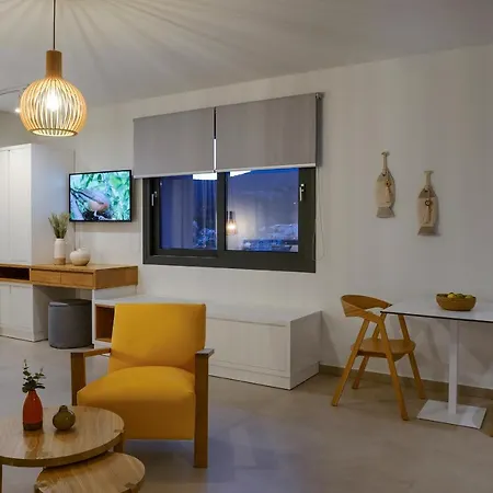 Aparthotel Maravilla *