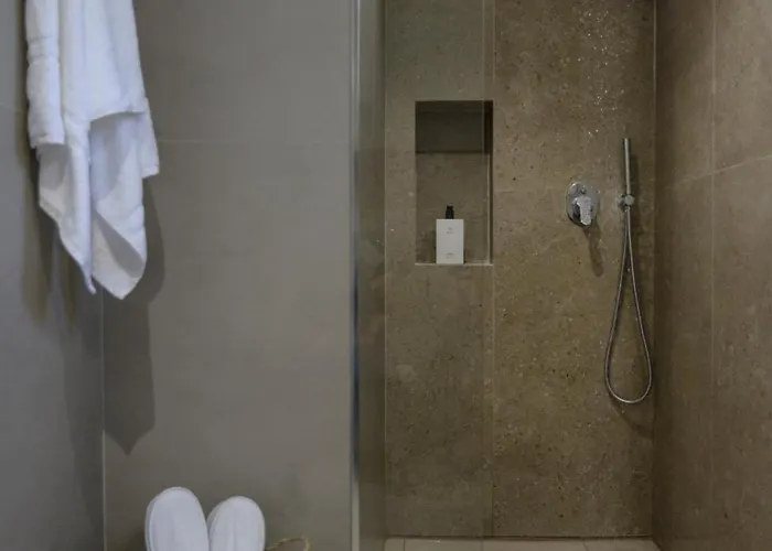 Maravilla Aparthotel 4*