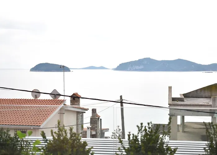 Maravilla Apart-hotel 4*